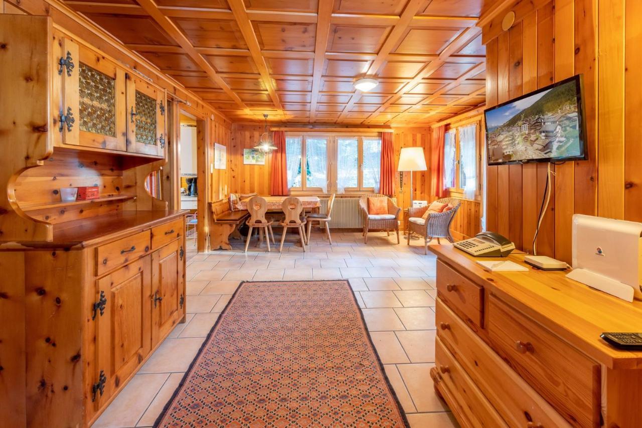 Chalet Bambi "Marchenhaft" Apartment Grachen Bagian luar foto