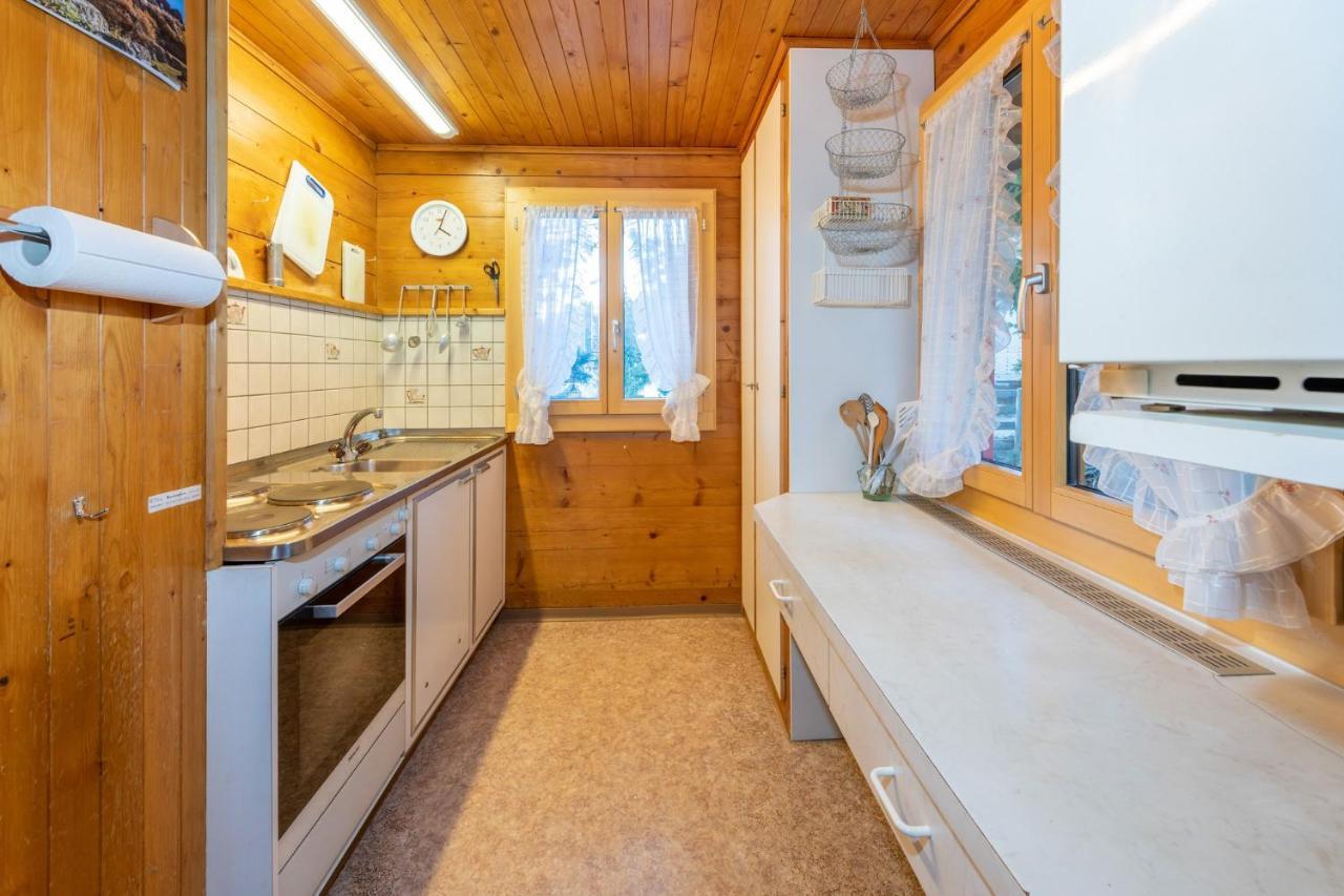 Chalet Bambi "Marchenhaft" Apartment Grachen Bagian luar foto