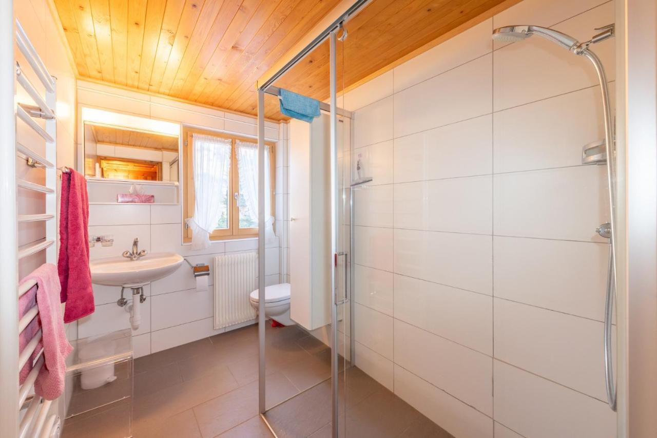 Chalet Bambi "Marchenhaft" Apartment Grachen Bagian luar foto